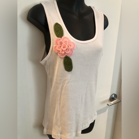 3/$25 GASOLINE XL White w rose crochete’ appliqué - Picture 3 of 8